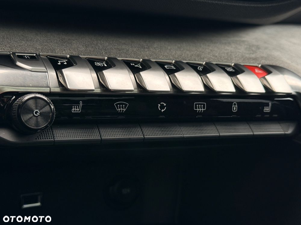 Peugeot 3008 BlueHDi 180 Stop & Start EAT8 GT - 21