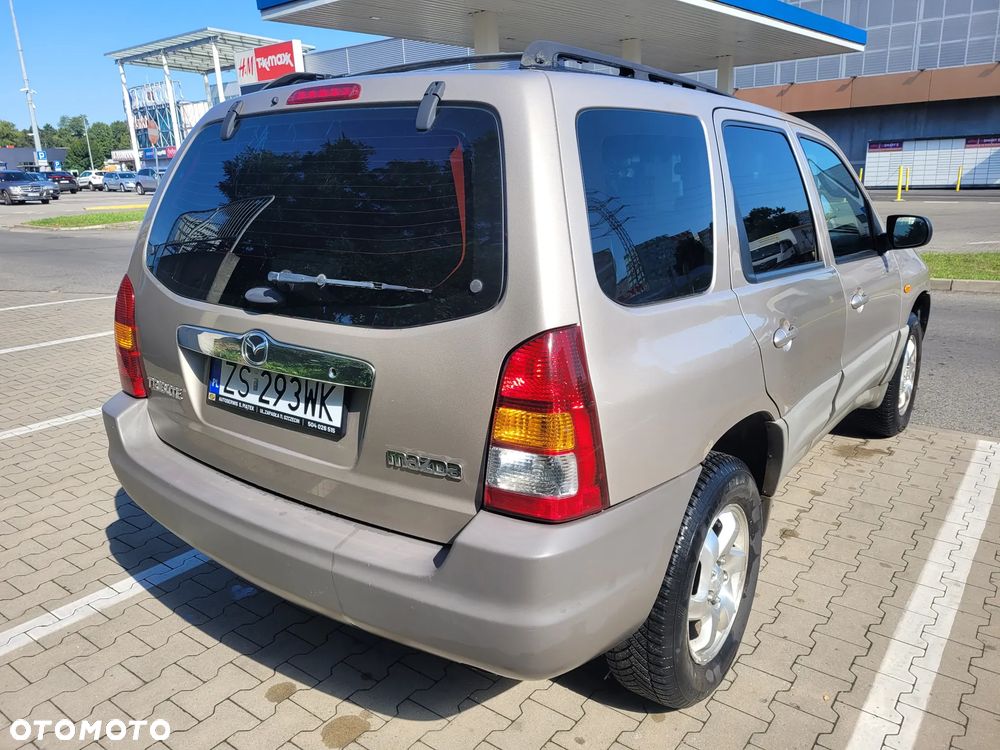 Mazda Tribute 4x4 Comfort - 5
