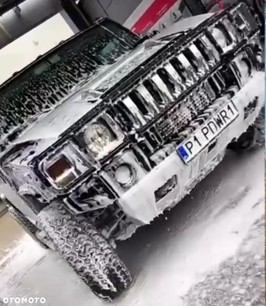 Hummer H2 6.0 V8 - 12