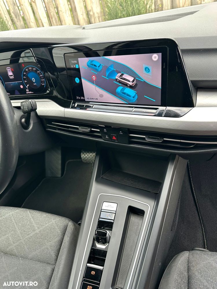 Volkswagen Golf 2.0 TDI SCR DSG Life - 10