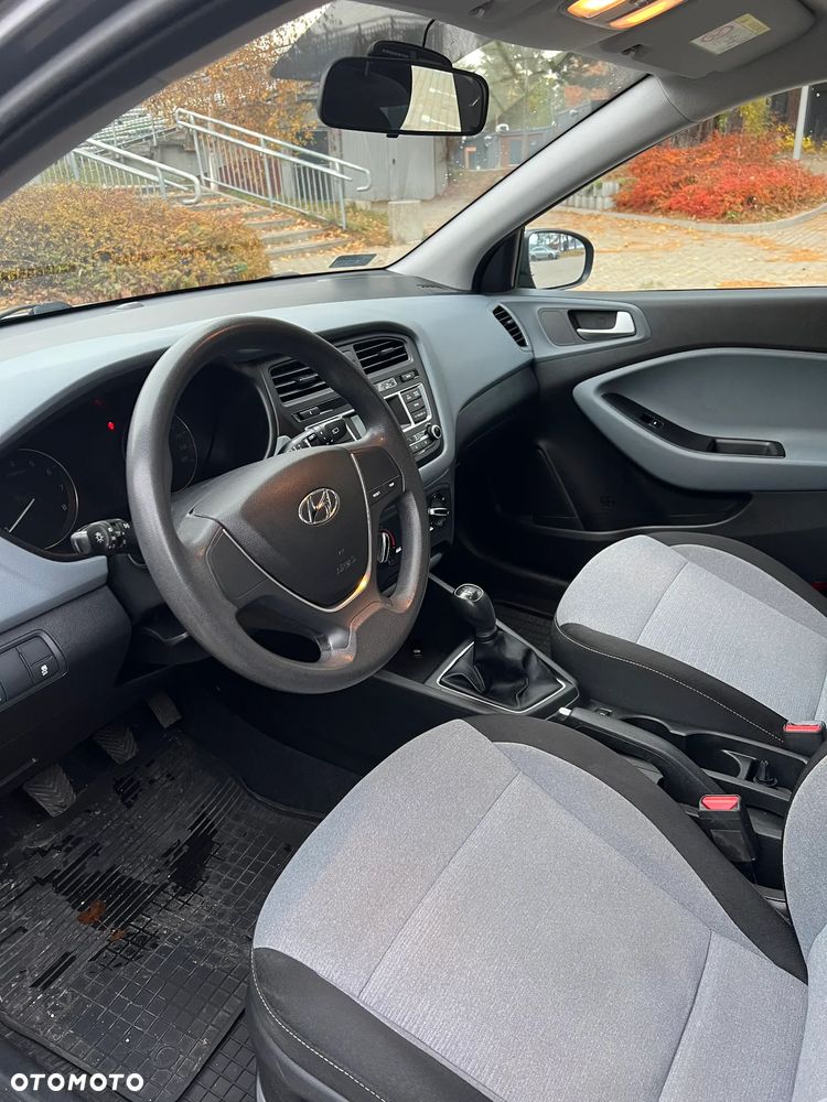 Hyundai i20 - 6