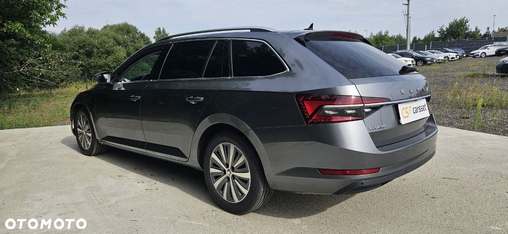 Skoda Superb 2.0 TSI Style DSG - 11