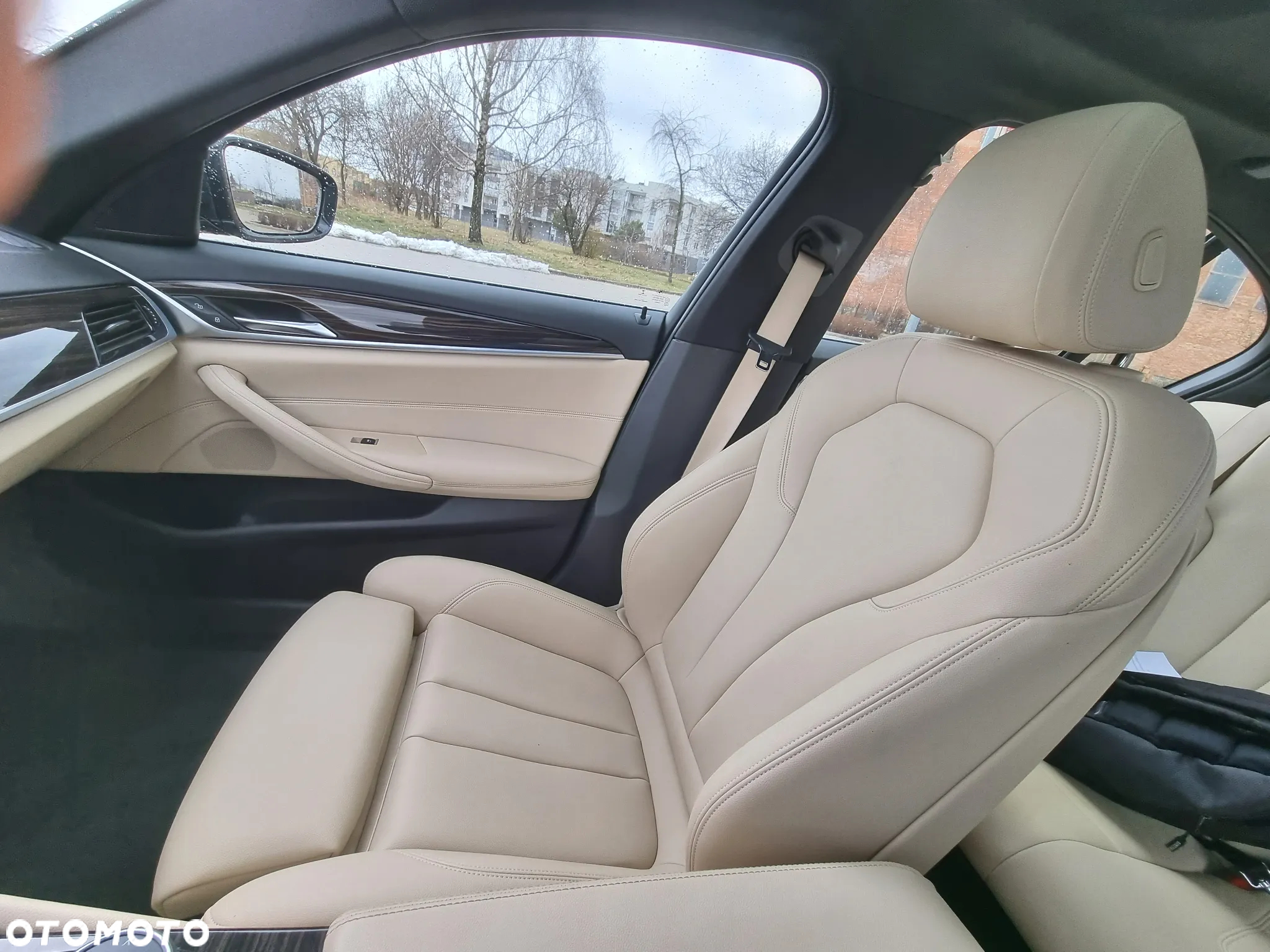 BMW Seria 5 530e - 5