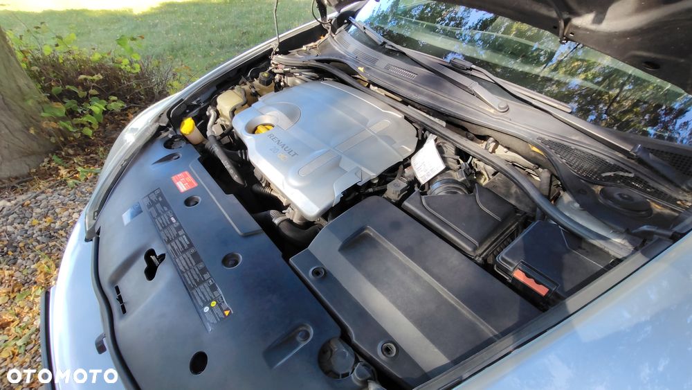 Renault Laguna dCi 150 FAP - 23