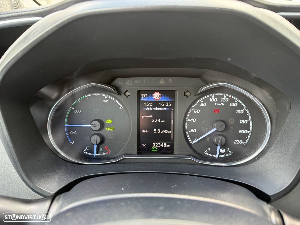 Toyota Yaris 1.5 HSD Comfort+P.Style - 19