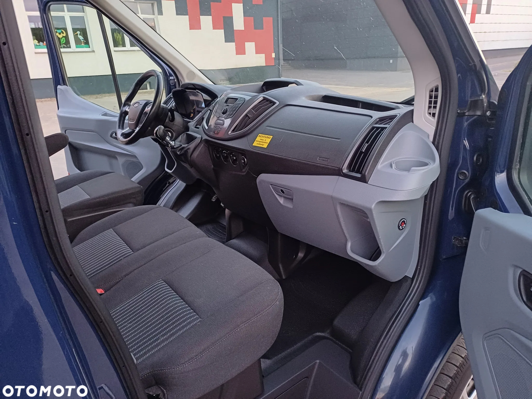 Ford Transit - 10