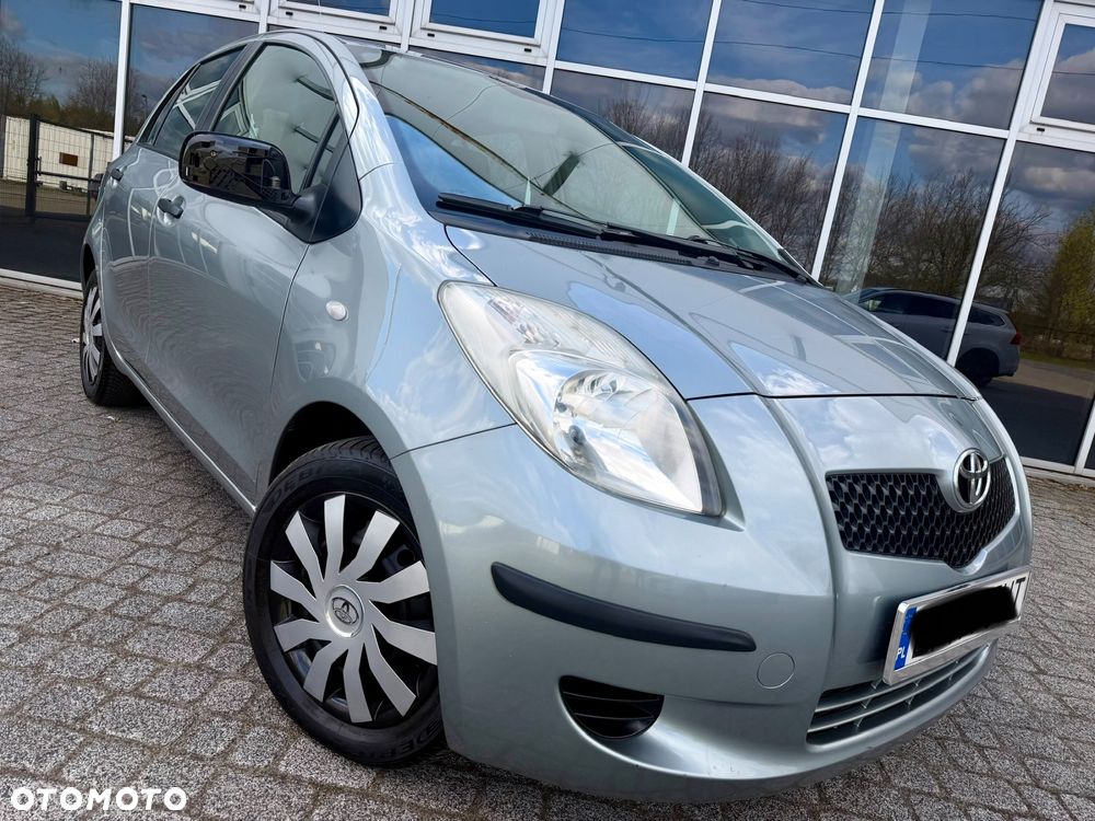 Toyota Yaris 1.3 Luna A/C - 15