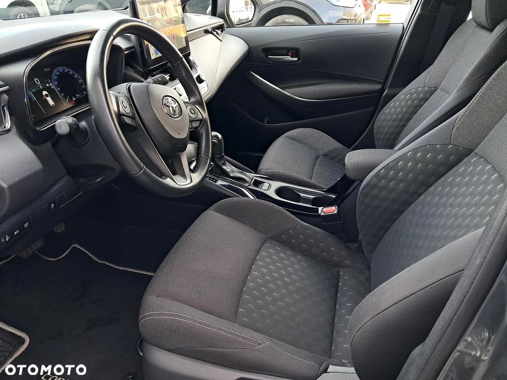 Toyota Corolla 1.8 Hybrid Comfort - 13