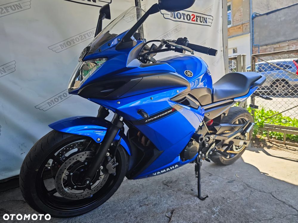 Yamaha XJ - 5
