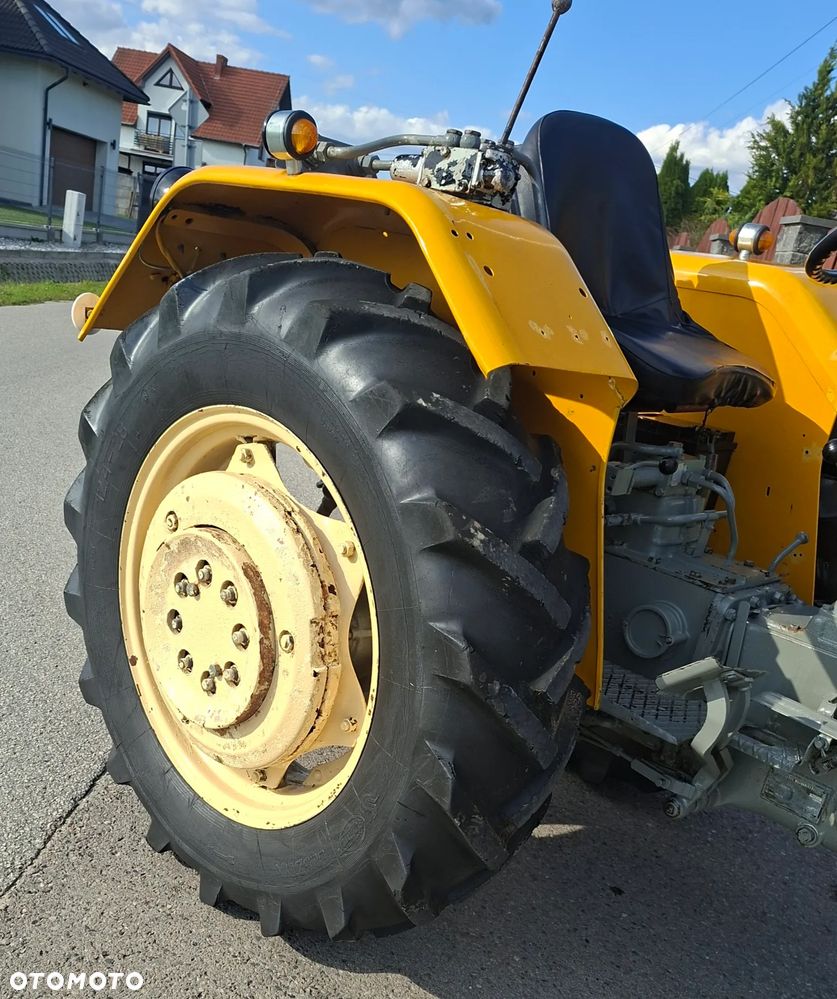 Ursus C-330 - 9