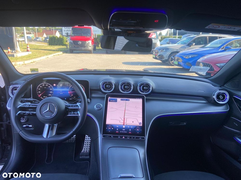 Mercedes-Benz Klasa C 220 d 4Matic 9G-TRONIC AMG Line - 10