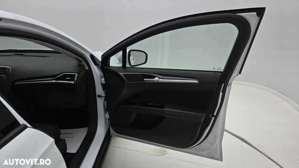 Ford Mondeo 2.0 TDCi Aut. Trend - 18