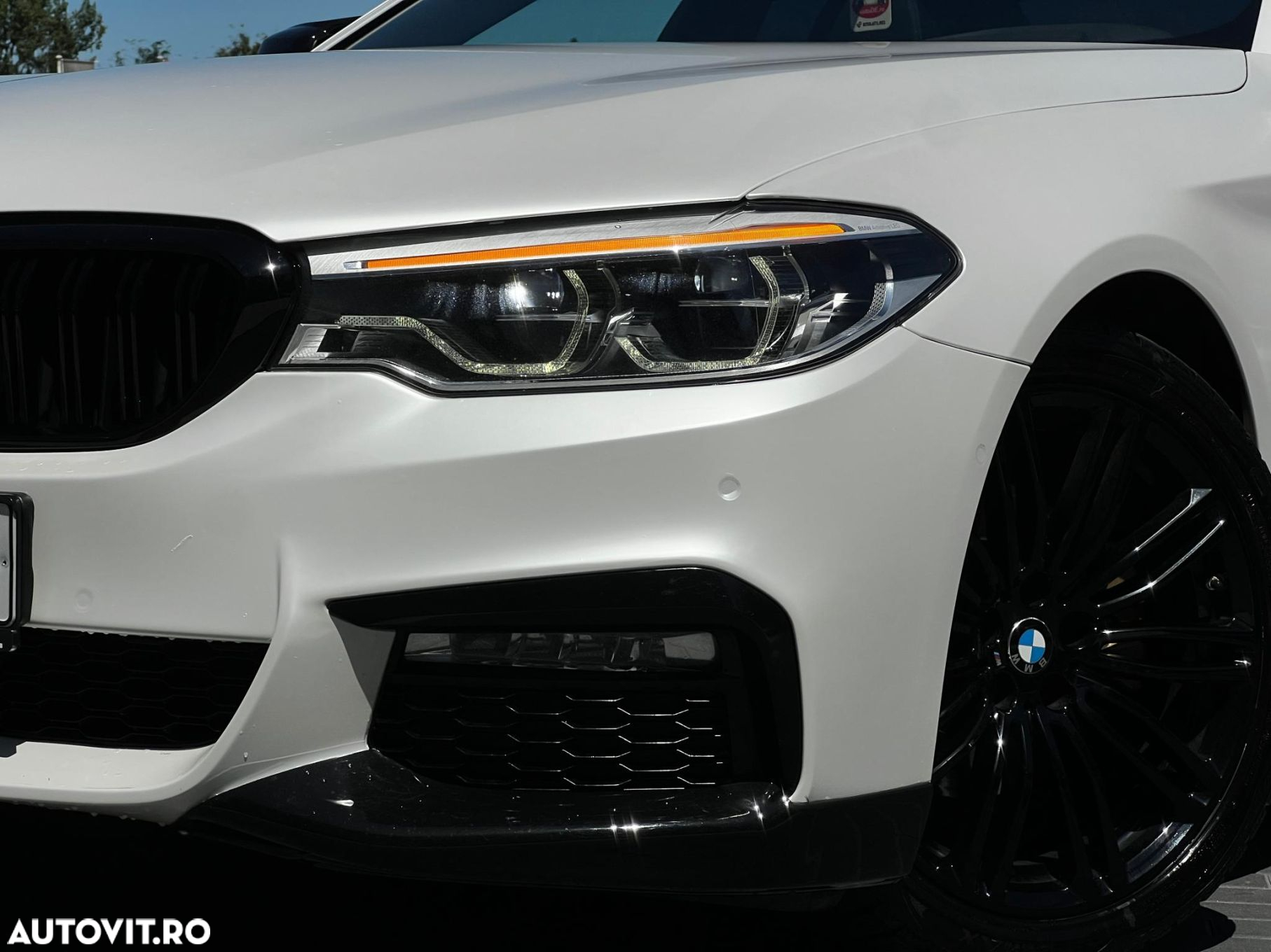 BMW Seria 5 520d AT - 39