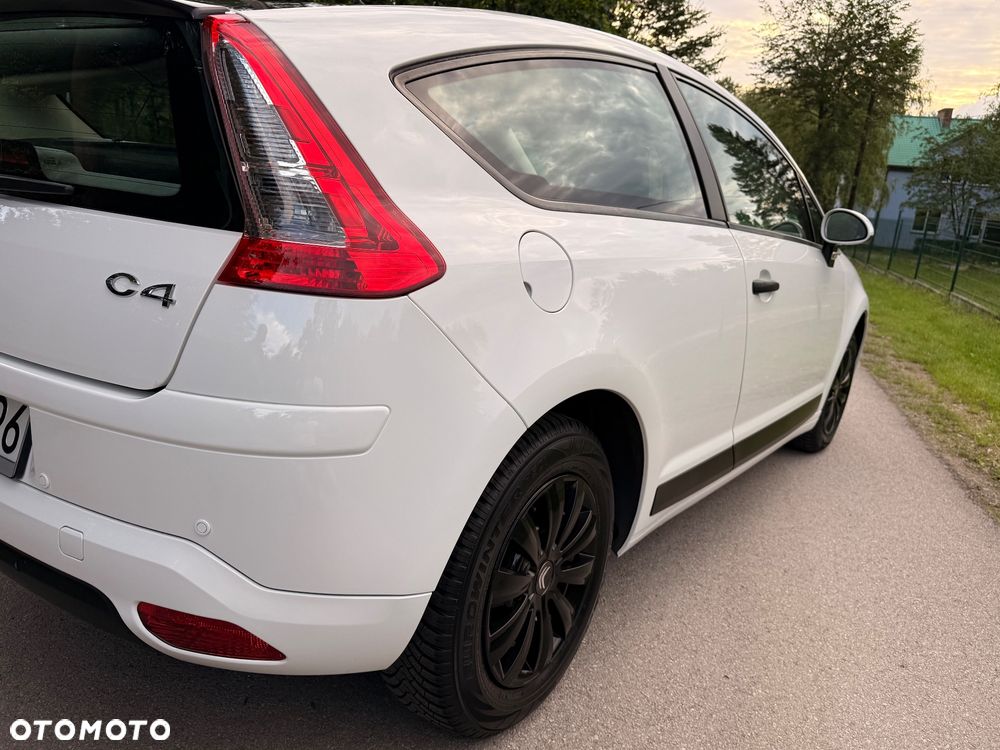 Citroën C4 1.4 16V Impress - 17