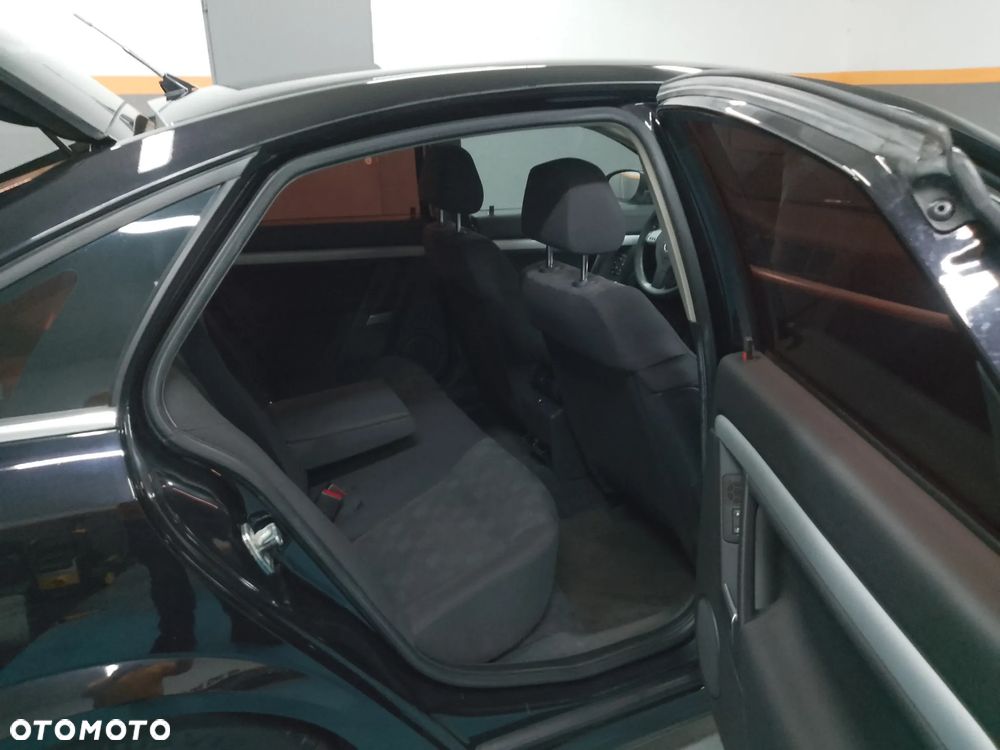 Opel Vectra 1.8 Sport/GTS - 12