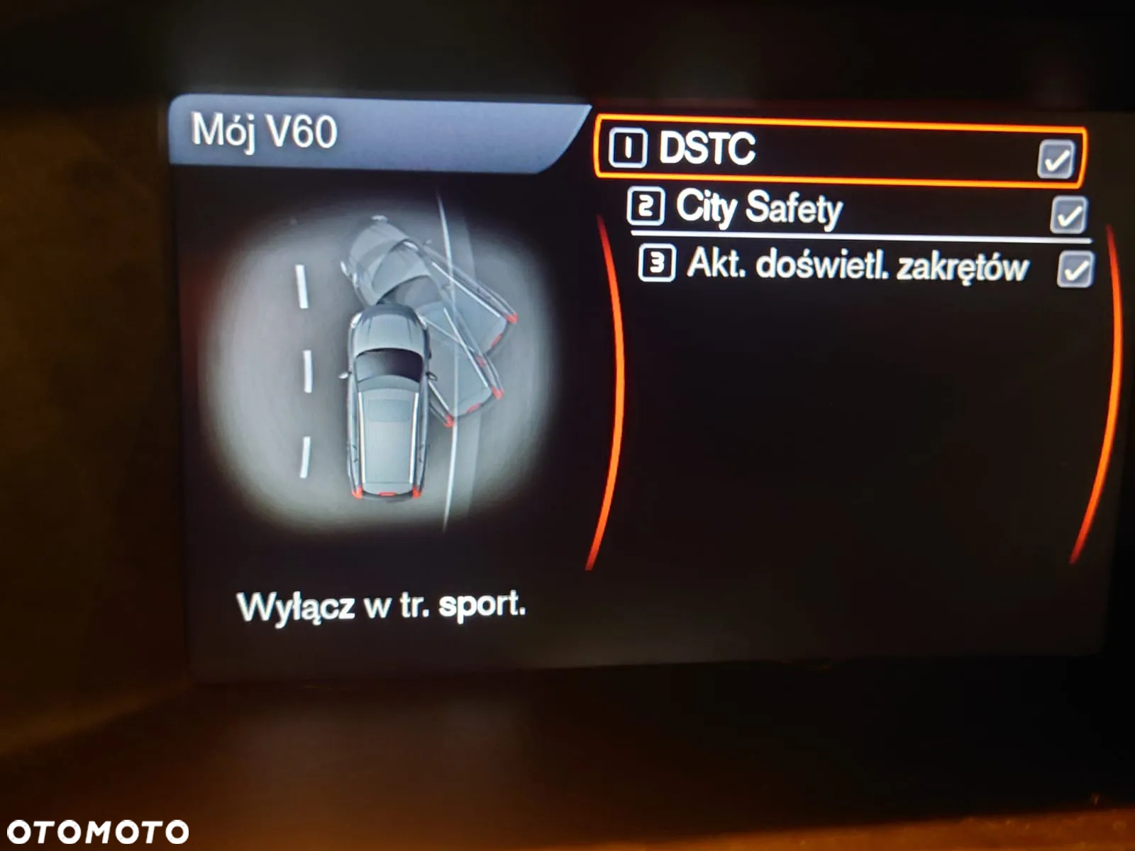 Volvo V60 D4 Momentum - 11