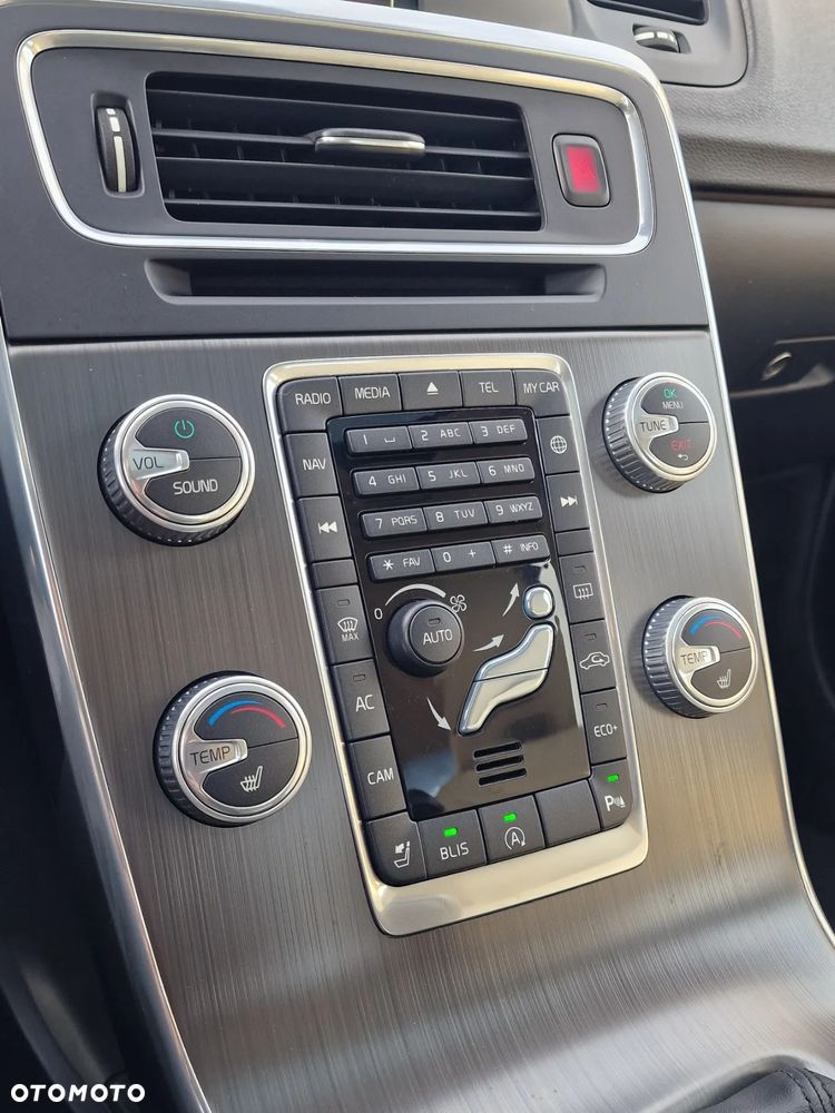 Volvo S60 T5 Geartronic Summum - 21