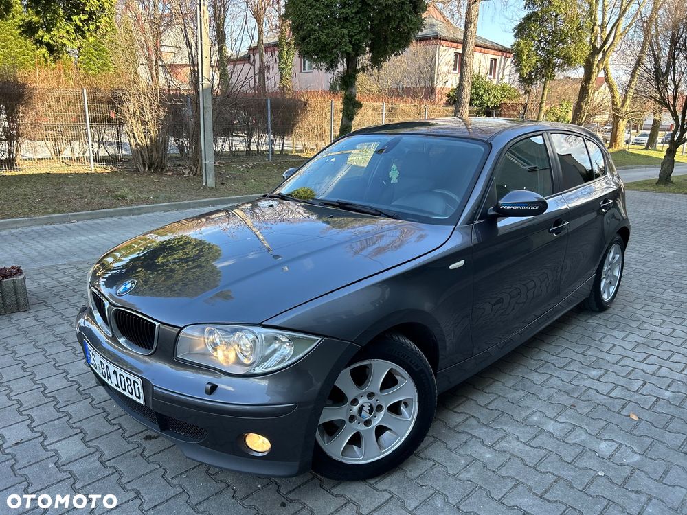 BMW Seria 1 - 21