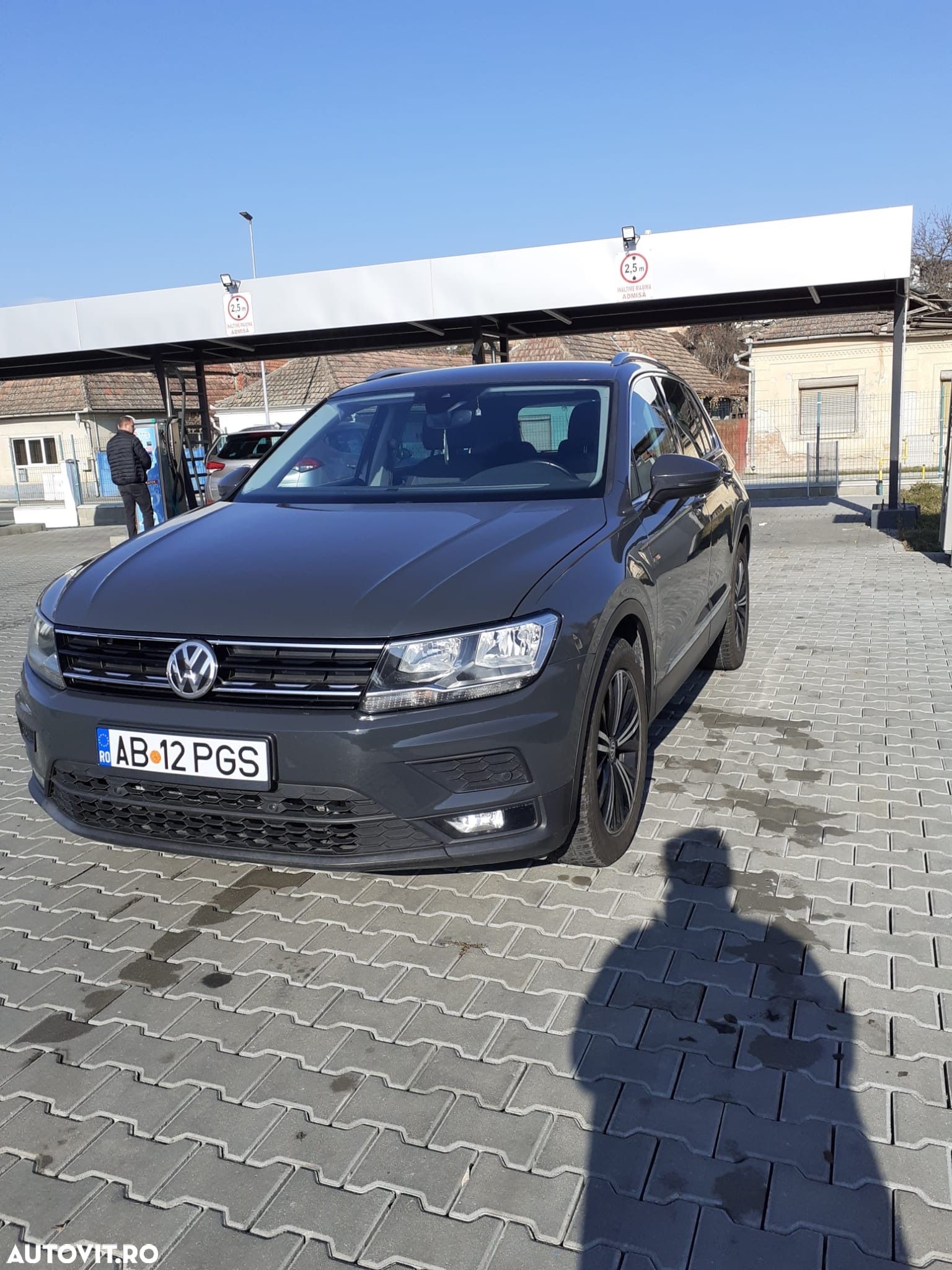 Volkswagen Tiguan 2.0 TDI SCR (BlueMotion Technology) Comfortline - 1