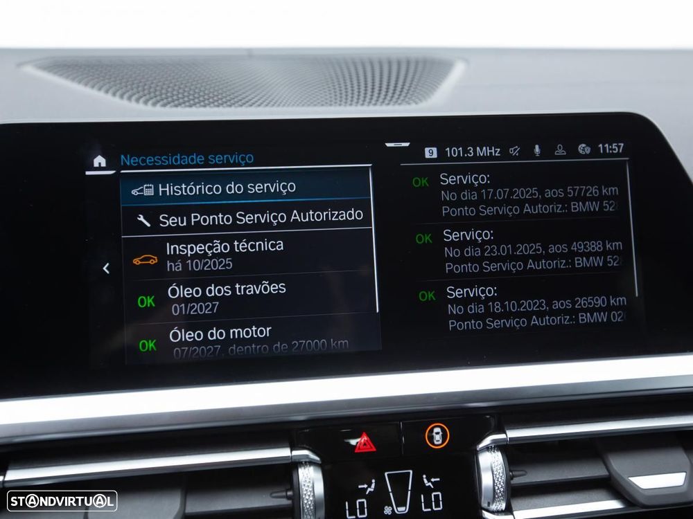 BMW 320 e Pack Desportivo M Auto - 30