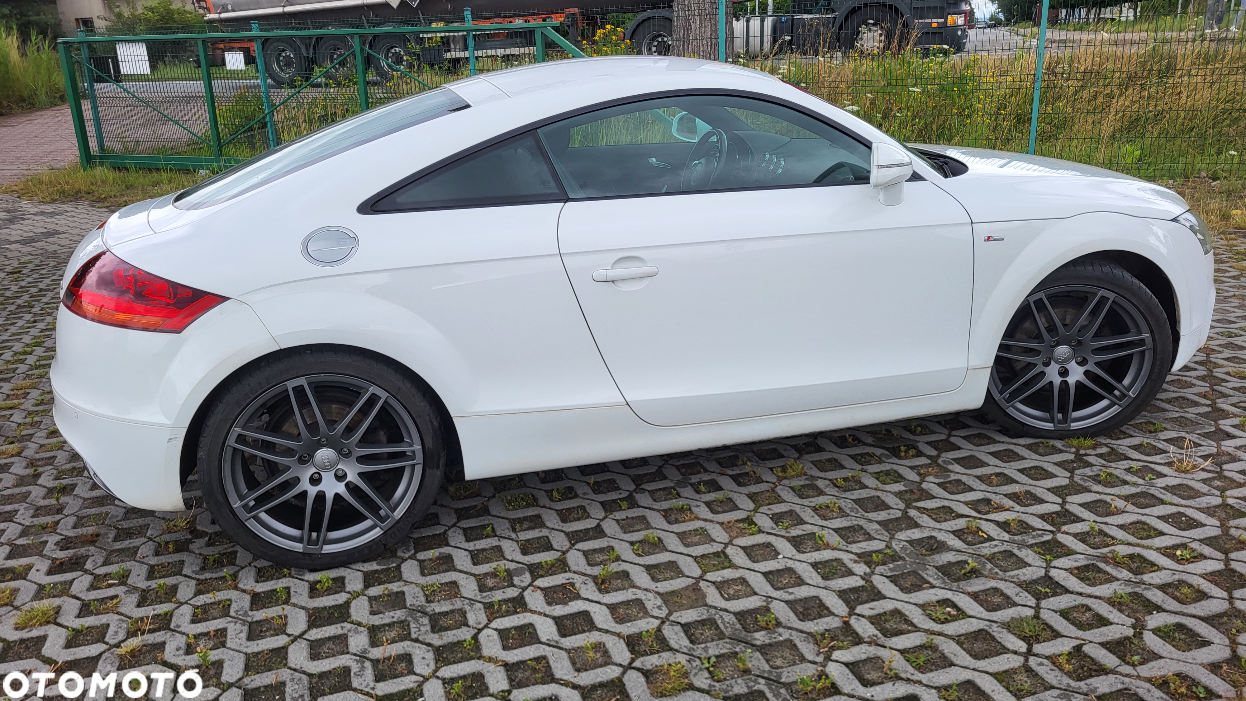 Audi TT Coupé 2.0 TDI Quattro - 13