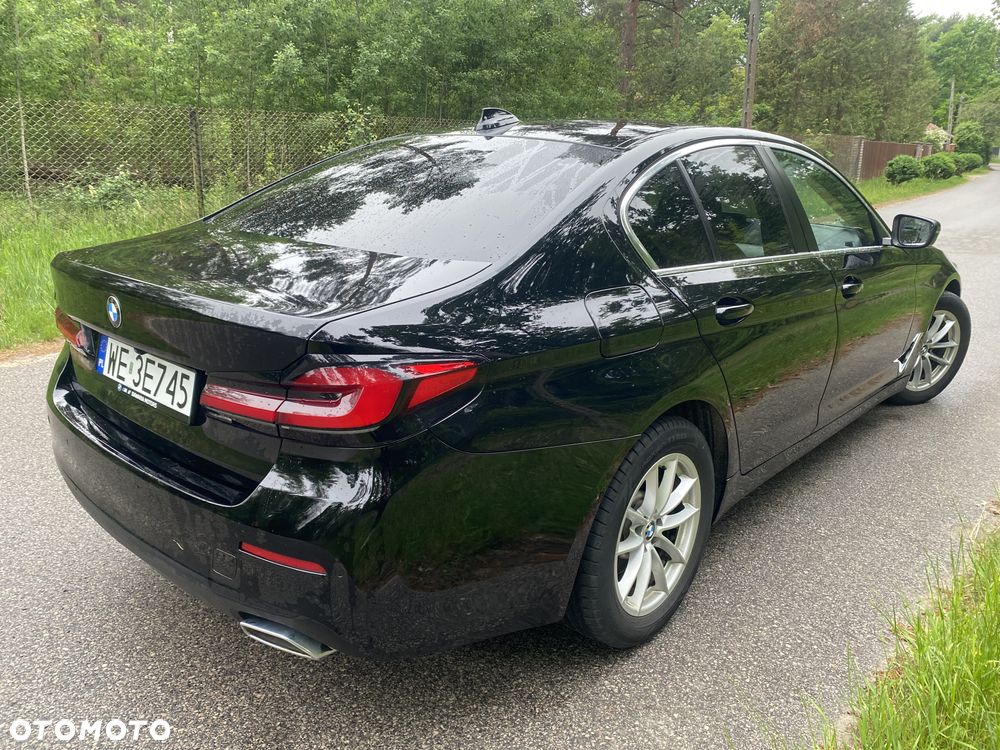 BMW Seria 5 530i xDrive - 6