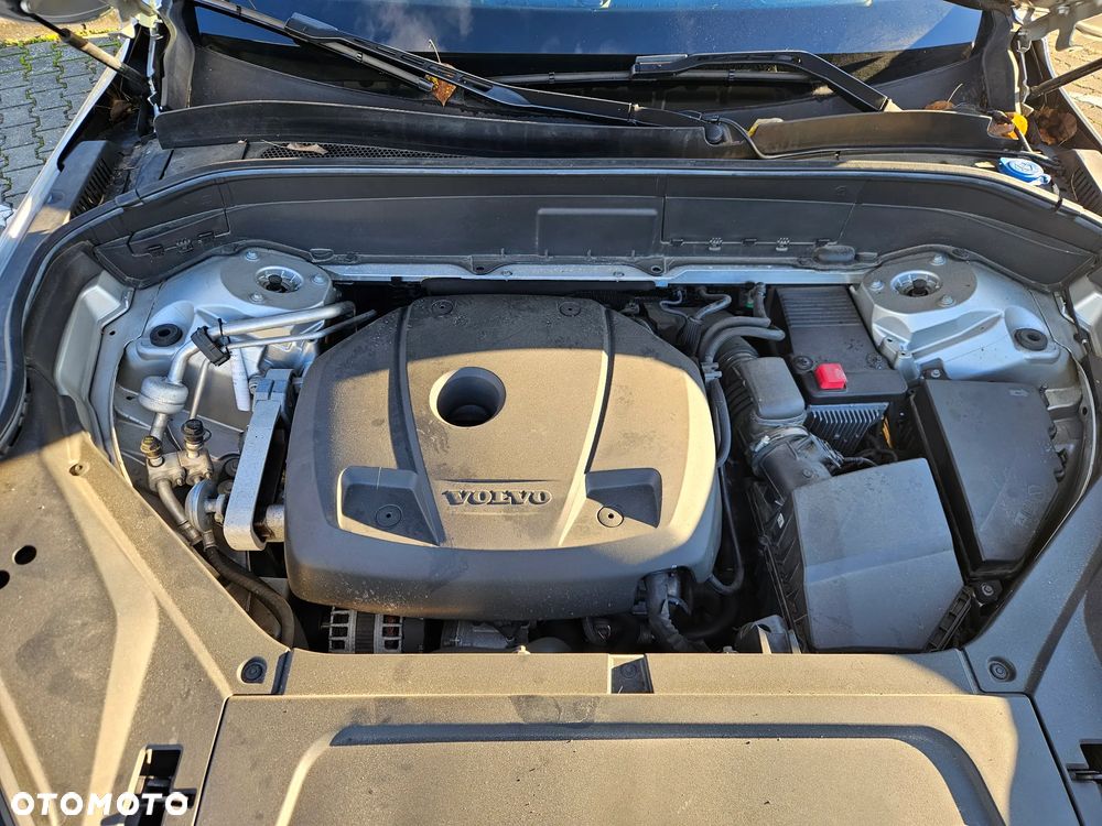 Volvo XC 90 T6 AWD Inscription 7os - 28