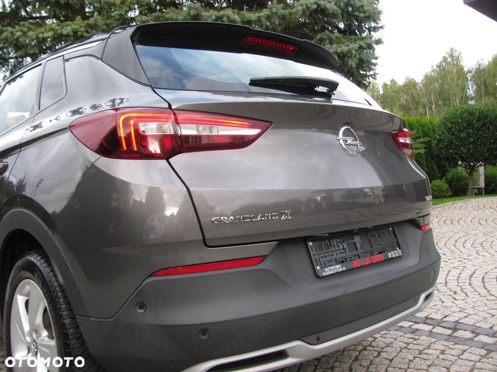 Opel Grandland X 1.2 Start/Stop Business Edition - 36