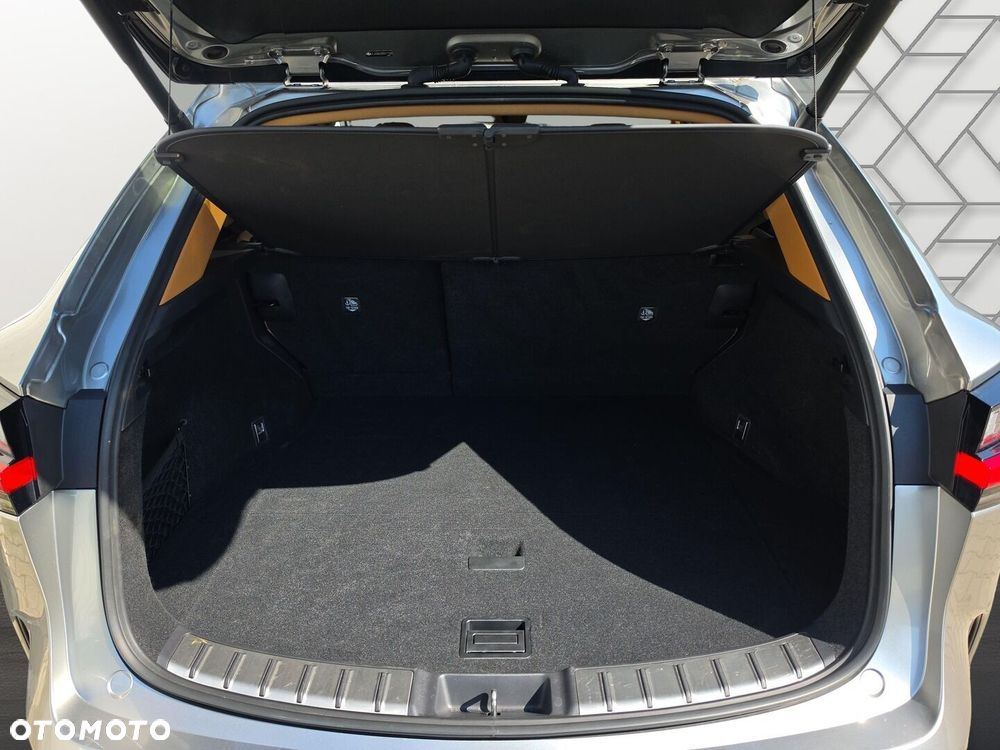 Lexus NX 350h Prestige 2WD - 28
