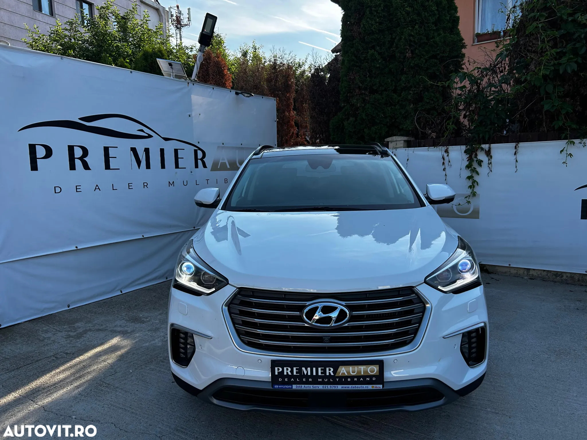 Hyundai Grand Santa Fe 2.2 CRDi ISG 4WD Aut. Luxury - 3