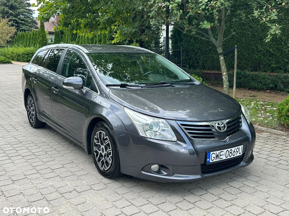 Toyota Avensis 2.0 D-4D Edition - 1