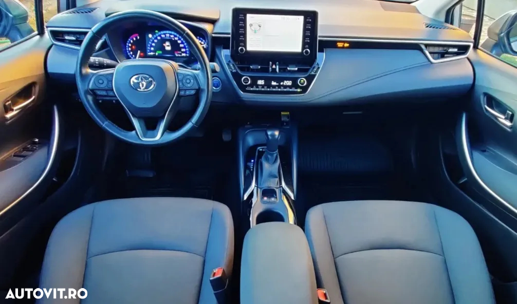 Toyota Corolla 1.8 HSD Dynamic - 2