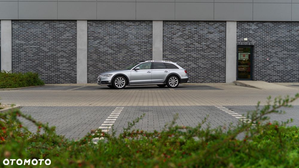 Audi A6 Allroad - 10