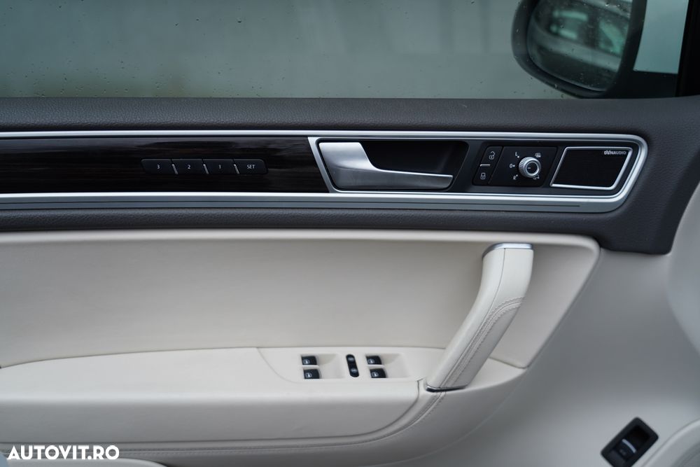 Volkswagen Touareg 3.0 V6 TDI SCR Blue Motion DPF Automatik Exclusive - 14