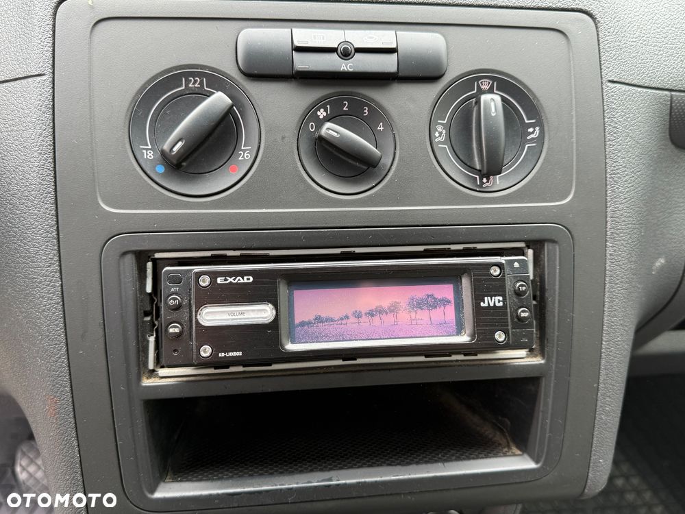 Volkswagen Caddy Maxi - 20
