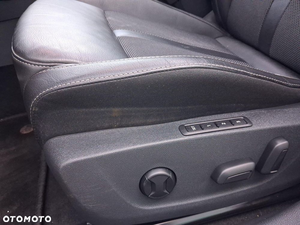 Skoda Octavia 2.0 TDI DSG Style - 15
