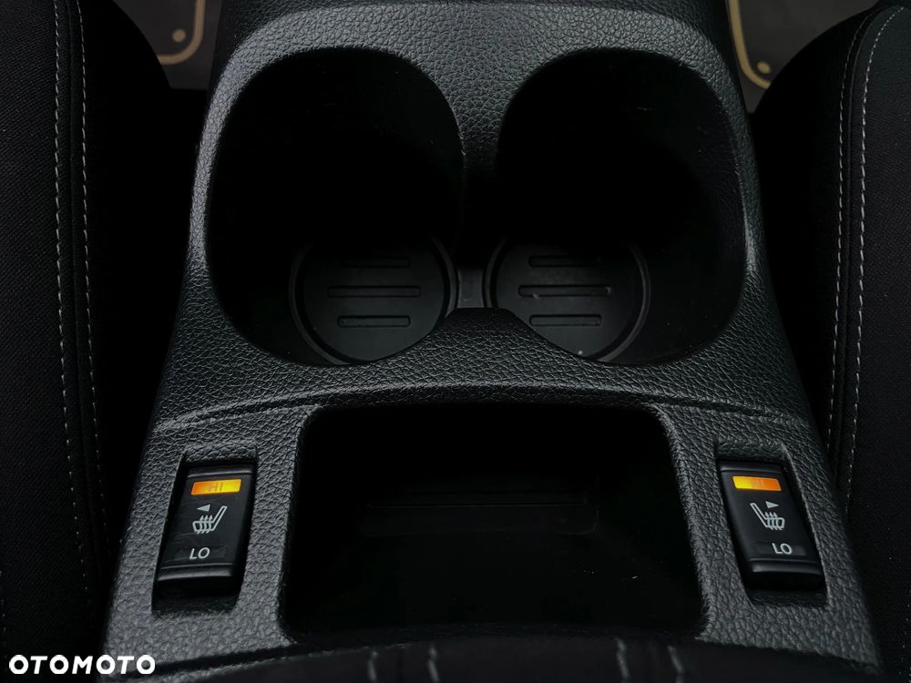 Nissan Qashqai 1.2 DIG-T N-Connecta EU6 - 31