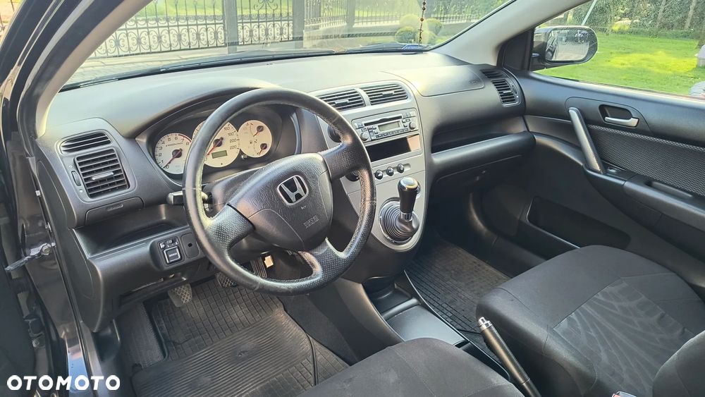 Honda Civic 1.6i ES - 4