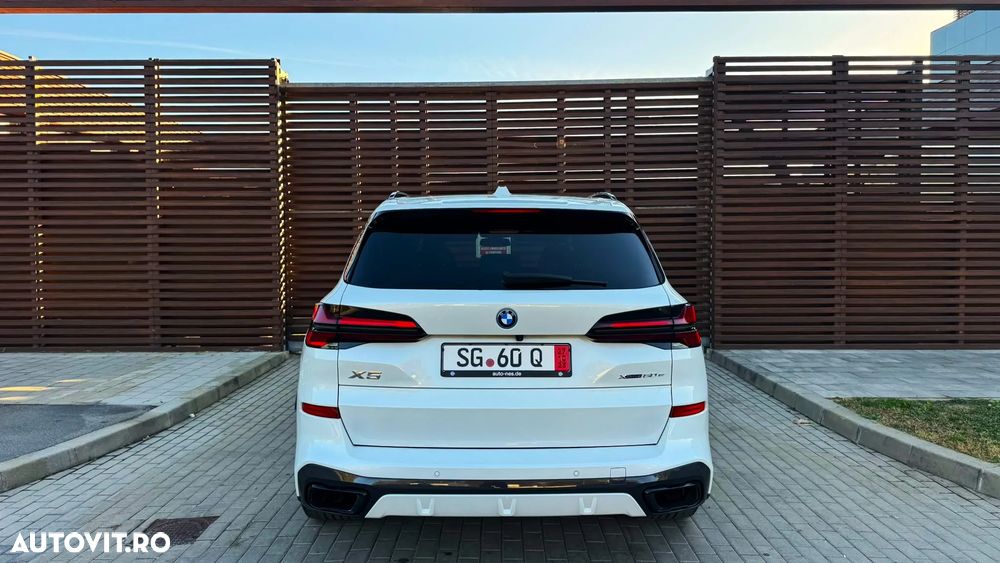BMW X5 xDrive50e - 8