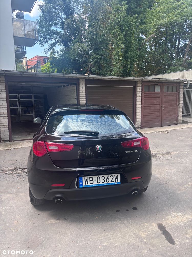 Alfa Romeo Giulietta 2.0 JTDM - 3