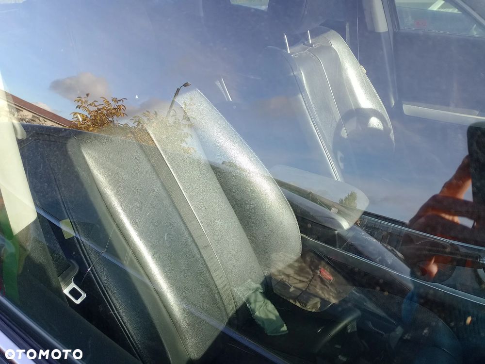 Fotele przód/tył Mazda CX7 konsola, kierownica, boczki dużo częśći - 15