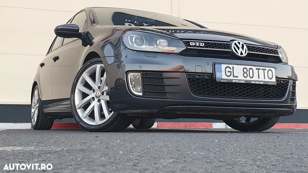 Volkswagen Golf 2.0 DPF GTD DSG - 26