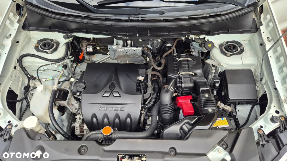 Mitsubishi ASX 1.6 2WD Diamant Edition - 31