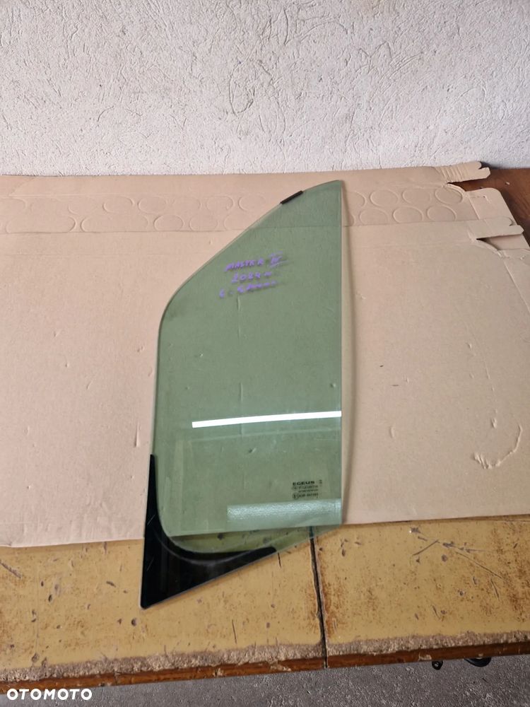 SZYBA LEWA DRZWI RENAULT MASTER IV 2024r