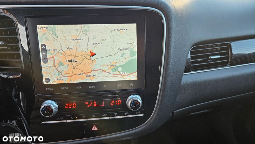 Mitsubishi Outlander 2.4 4WD Plug-In Hybrid Spirit+ - 13