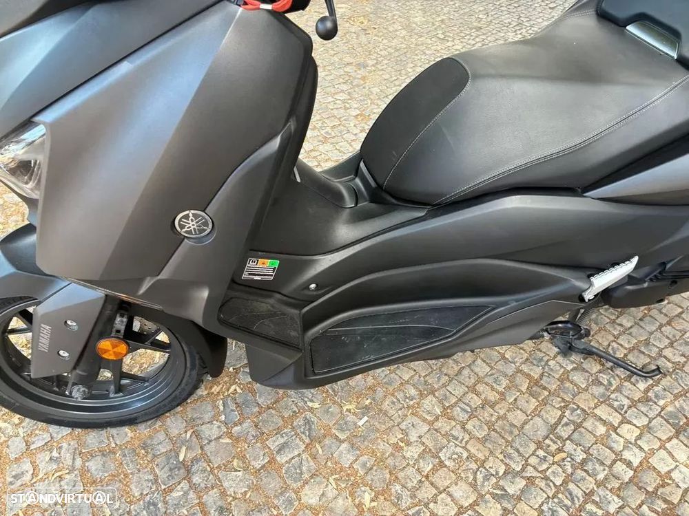 Yamaha X-Max - 13