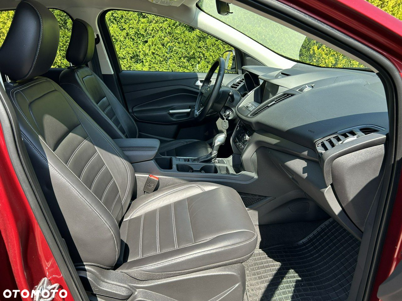 Ford Escape - 8