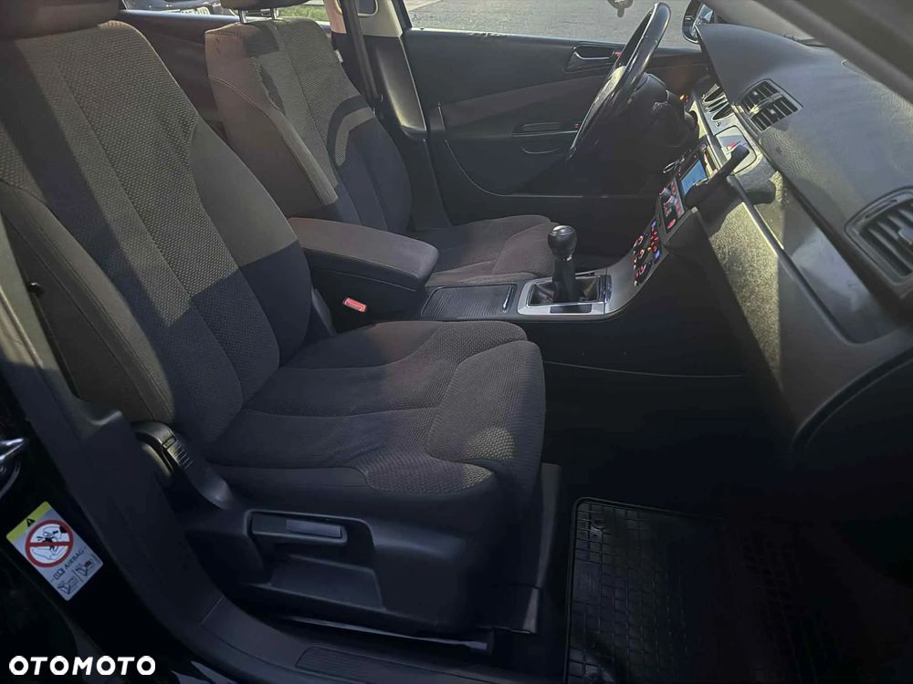 Volkswagen Passat Variant 2.0 TDI Comfortline - 4