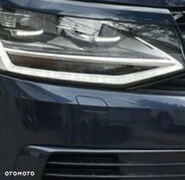 ZAŚLEPKA SPRYSKIWACZA VW T6 KOLORY OEM - 3
