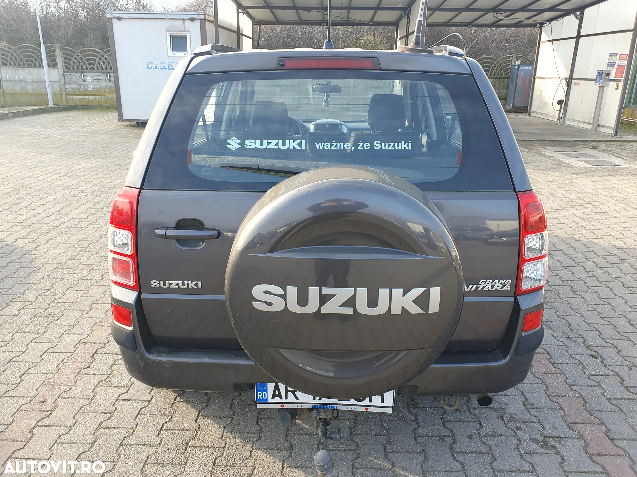 Suzuki Grand Vitara 1.9 DDIS JLX - 14